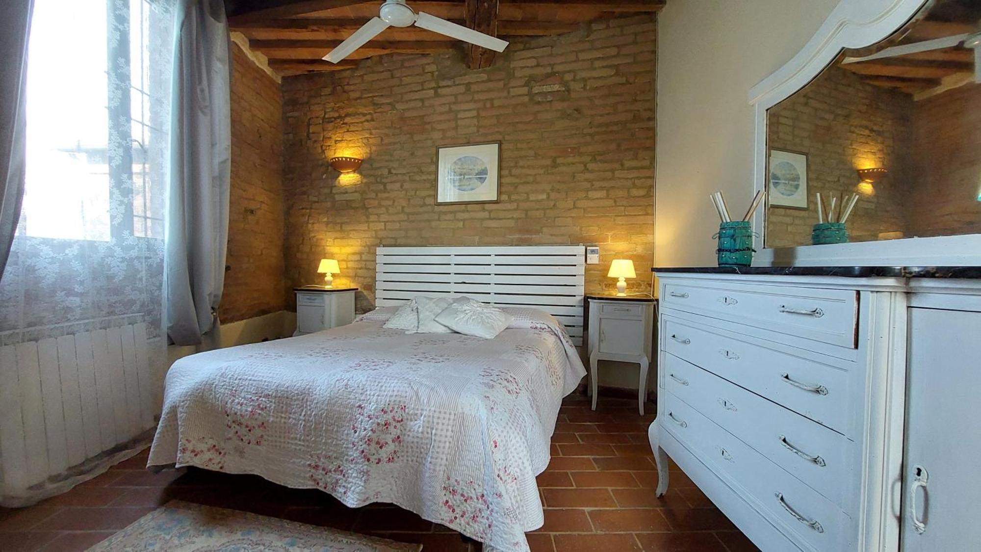 Appartamenti Stare Bene A Siena Luaran gambar